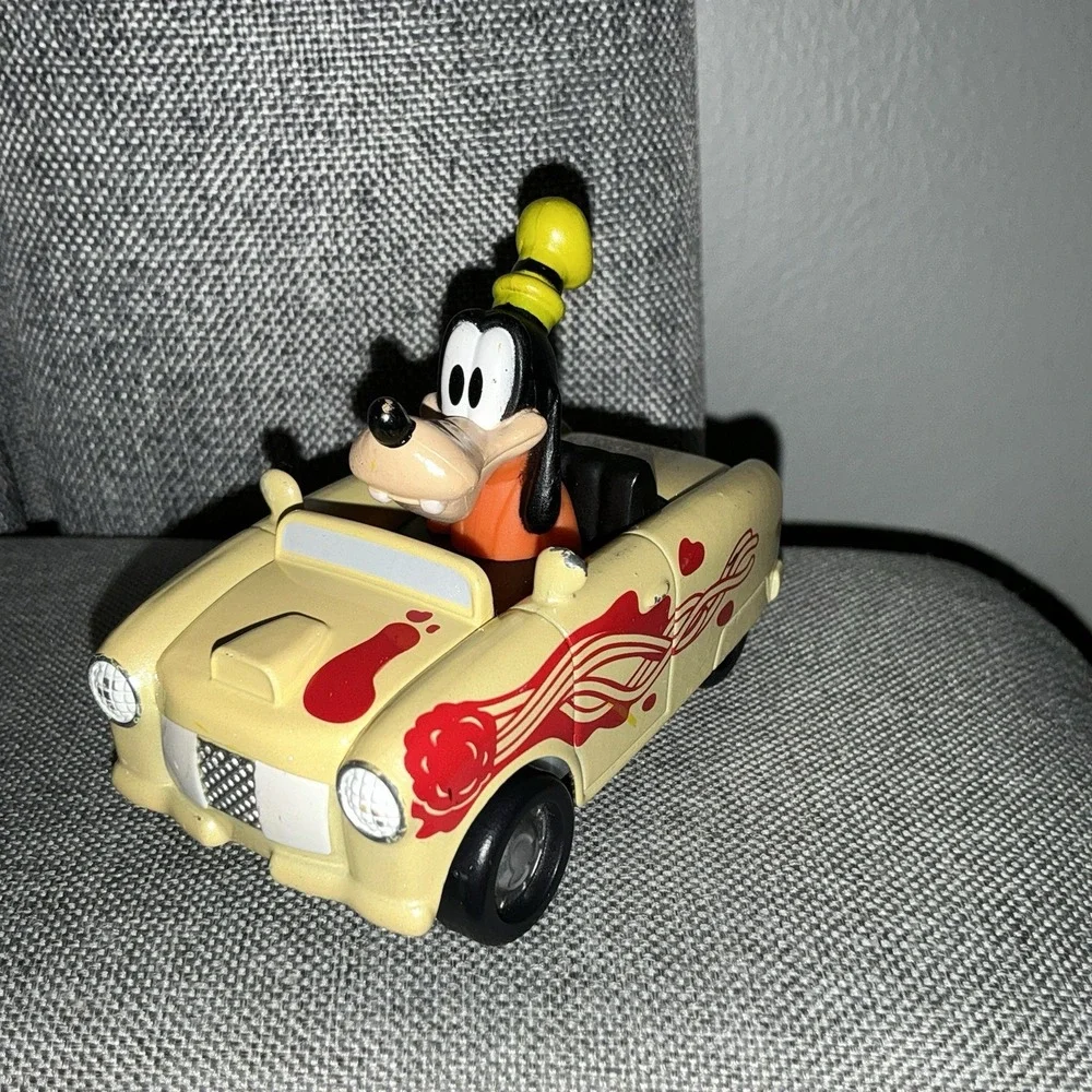 Disney Mickey Mouse Diecast Car Clubhouse Goofys Spaghetti Roadster‎ Racers Car